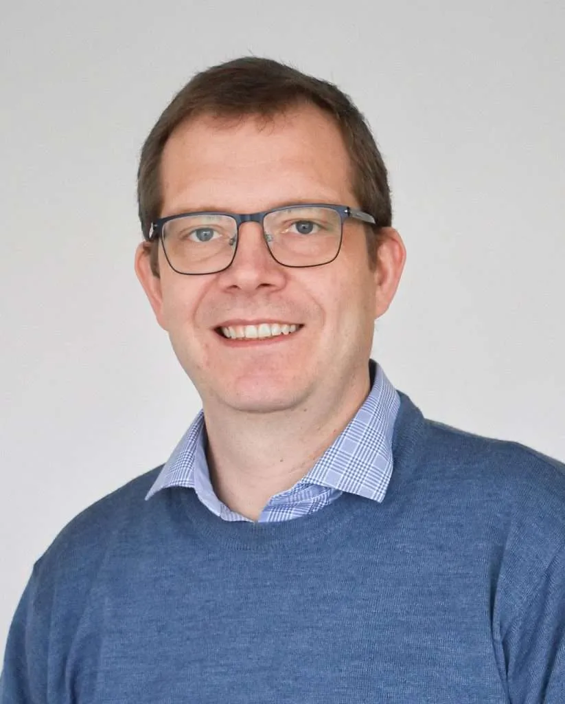 PhD in laser physics and co-inventor of the technology behind the ADVATx, Jesper is today responsible for all product development at Advalight.
